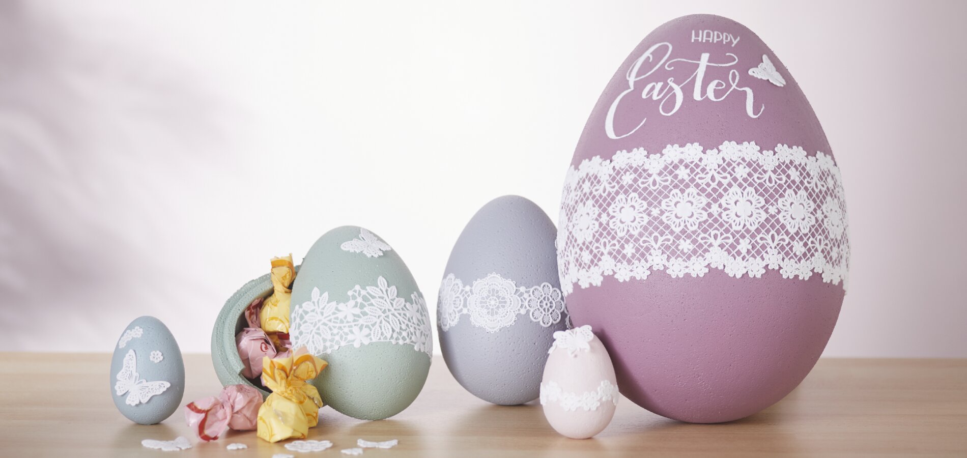 Styroporei mit Papierborte