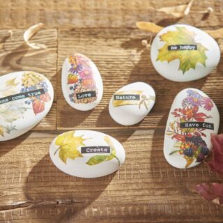 Steine mit Glückbotschaften gestalten