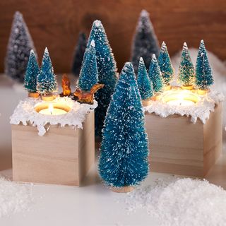 Winter tea lights