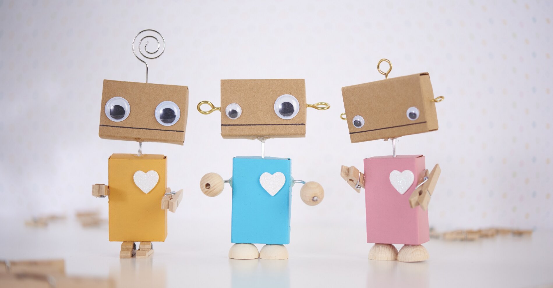 Niedliche Roboter aus Streichholzschachteln basteln
