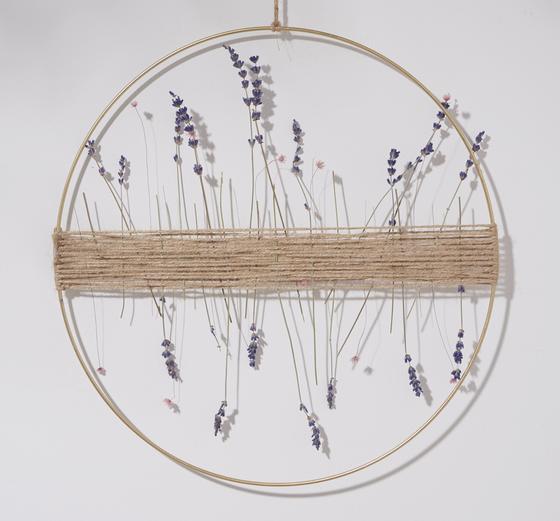 Dekoring mit Trockenblumen