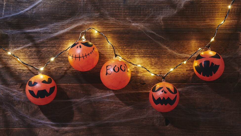 Halloween Lichterkette basteln