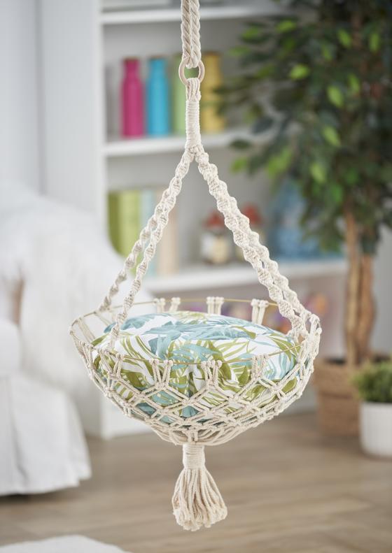 Bett für die Katze knüpfen