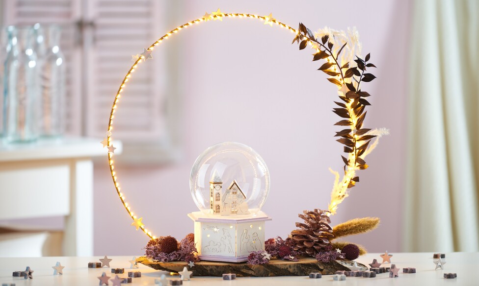 Winterliche Szene mit Metallring