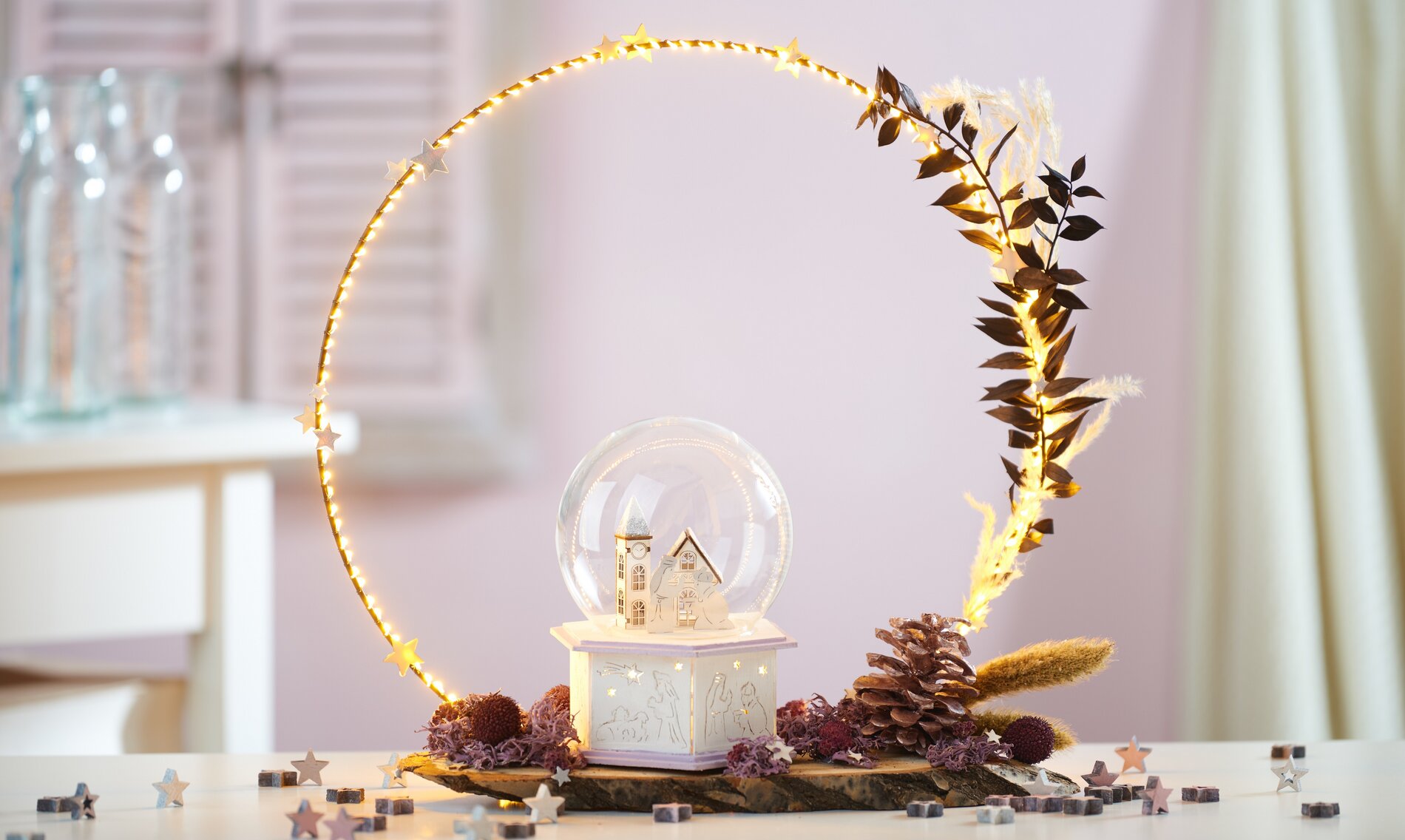 Winterliche Szene mit Metallring