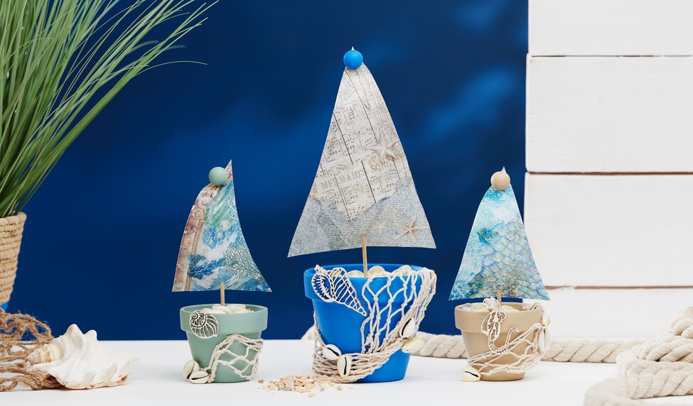 schiffe aus terrakottatöpfen