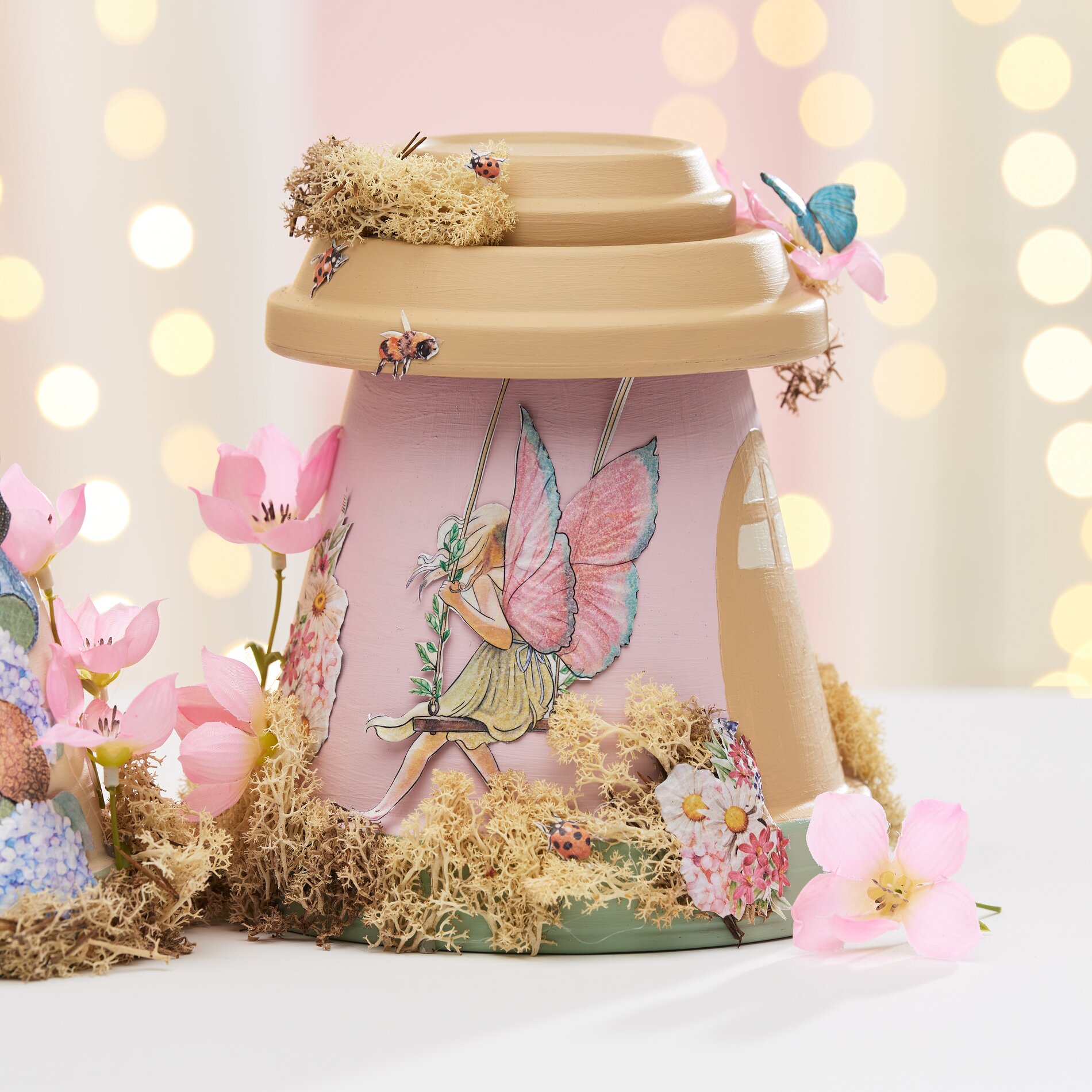 Feenhäuser aus Terrakottatöpfen