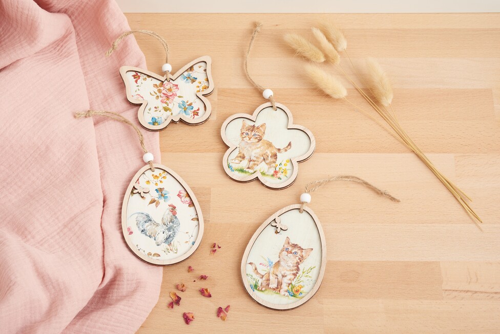 Anhänger mit Serviettentechnik