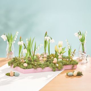 Floristic Easter arrangement