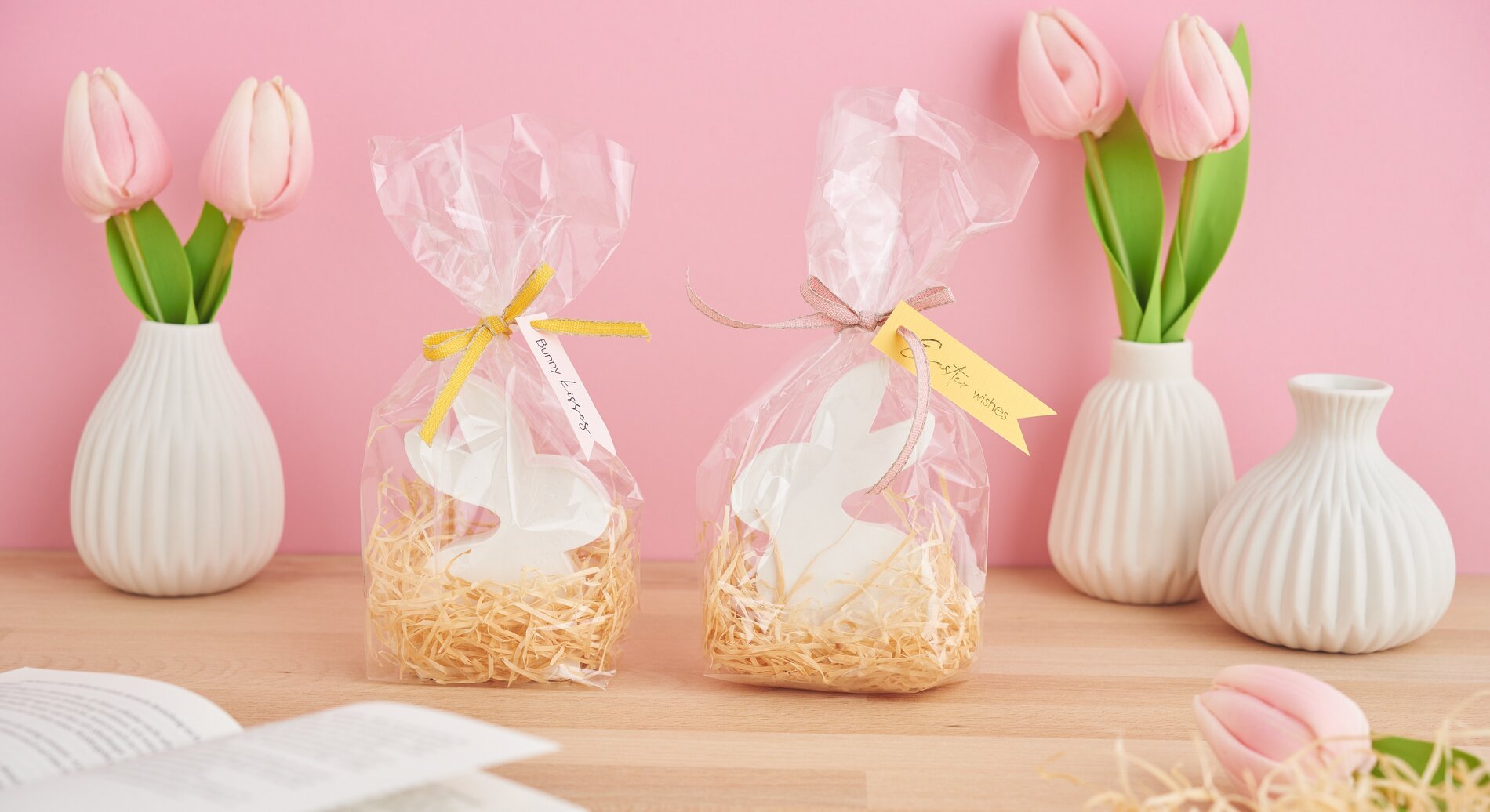 Gegossene Hasen als Ostergeschenke