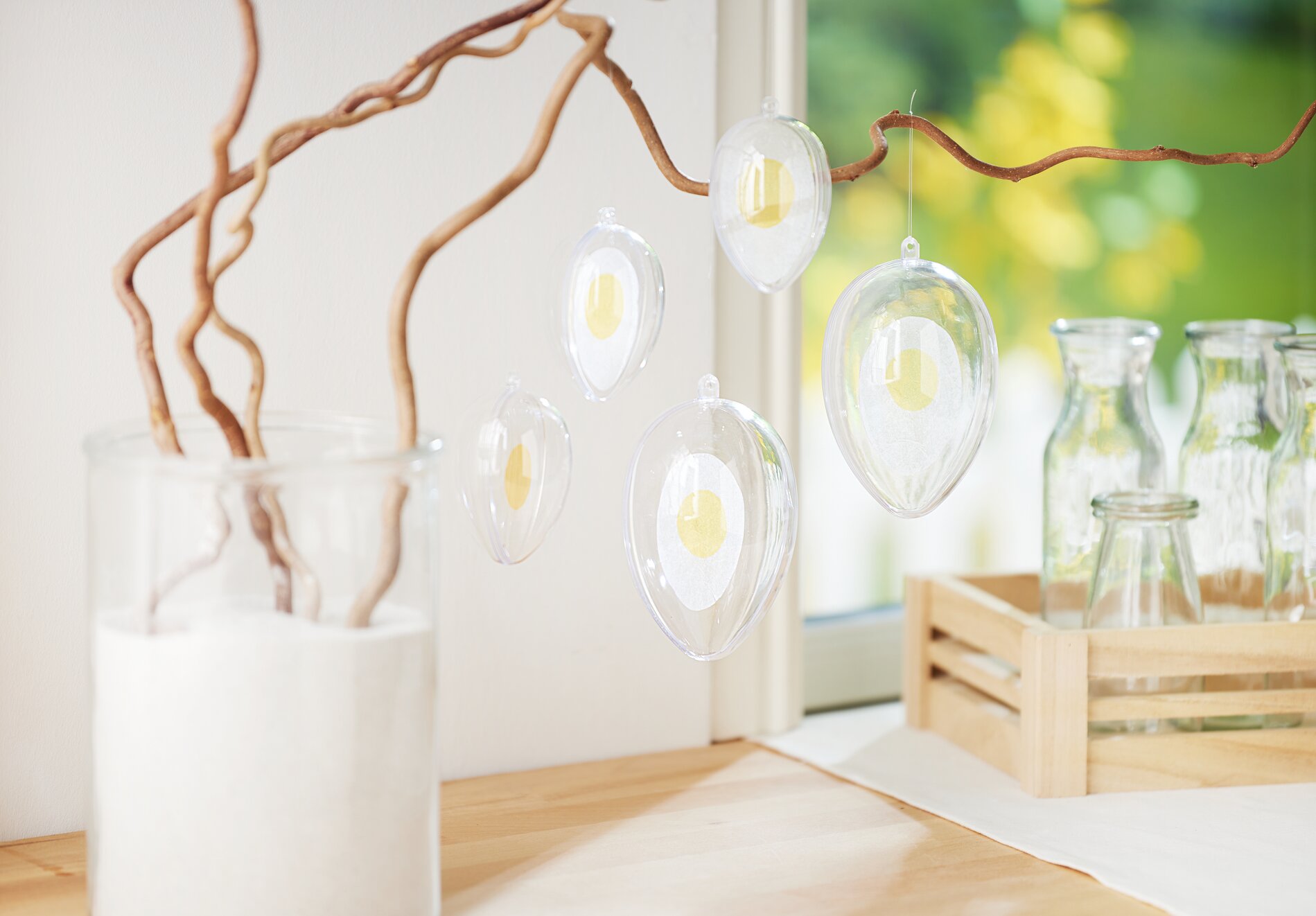 Acryleier mit Serviettentechnik