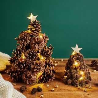 Realizzare un albero di pigne