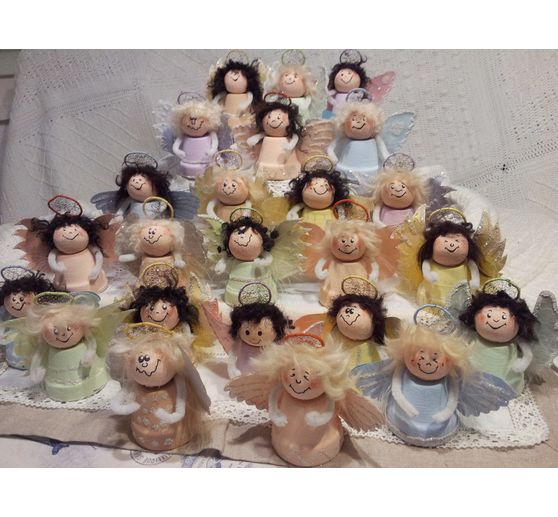 140_24-Angels-of-Advent