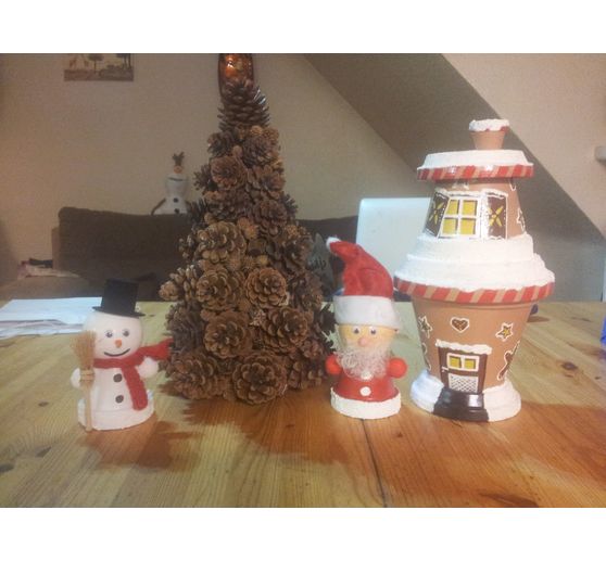 83_Susi 49_Baum mit Weihnachtsmann_Kategorie Klassisch