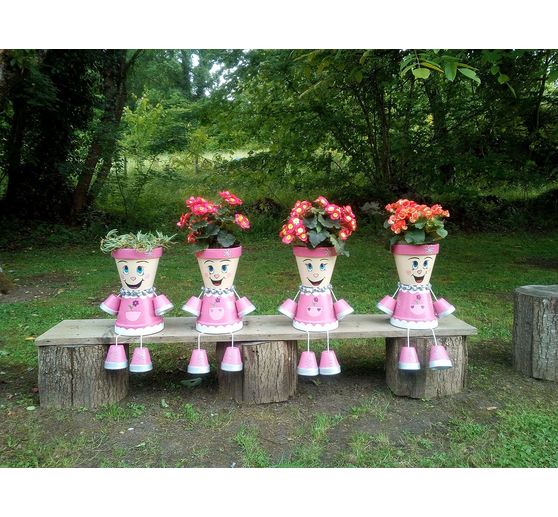 16_Aurore_Les poup&eacute;es du jardin