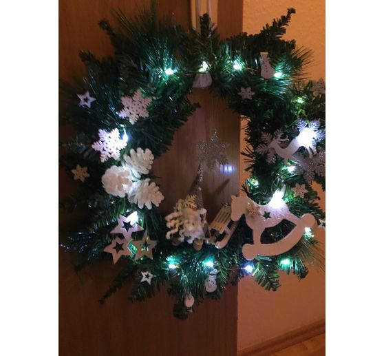 36_Anni_Weihnachtlicher T&uuml;rkranz