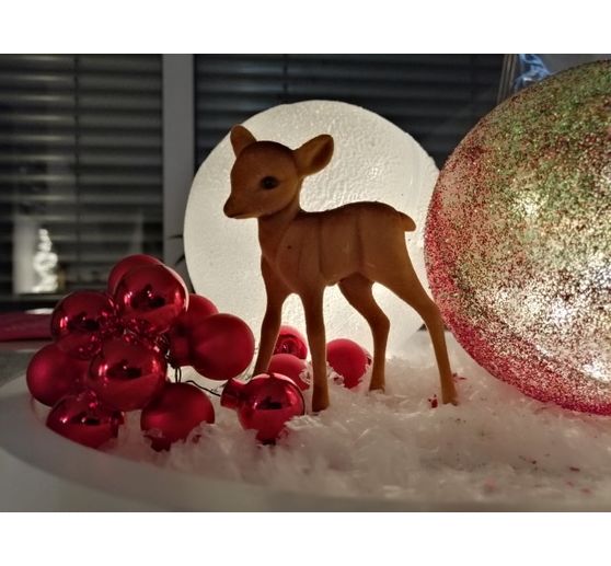 90_Julysue_Schneekugel