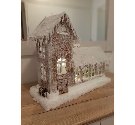 272_Juli_Weihnachtshaus