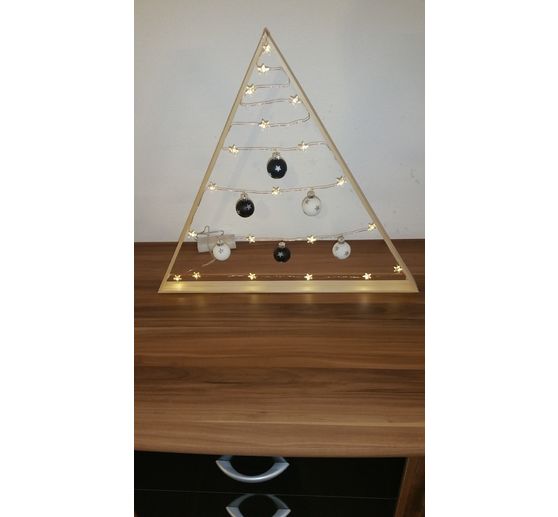 324_Anubizz_Leuchtpyramide