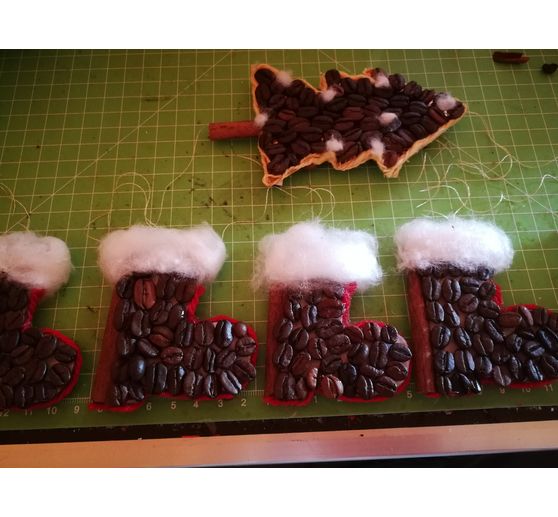 347_chrissi_ornamente mit kaffee bohnen