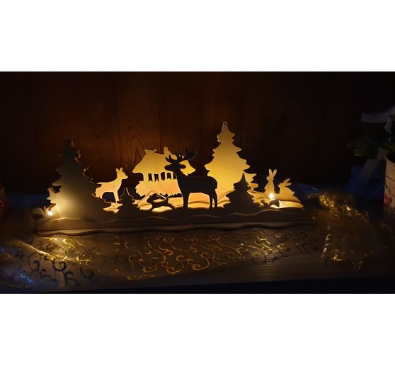 438_Mara_Weihnachtspyramide aus Holz