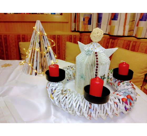 38_AndWret_Papier-Adventskranz und Engel