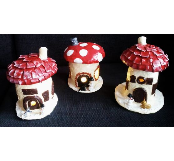 247_Kreativ84_Lichterdorf aus alten Gl&auml;sern