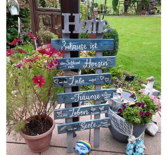 01_Smiley_Zuhause auf der Terasse