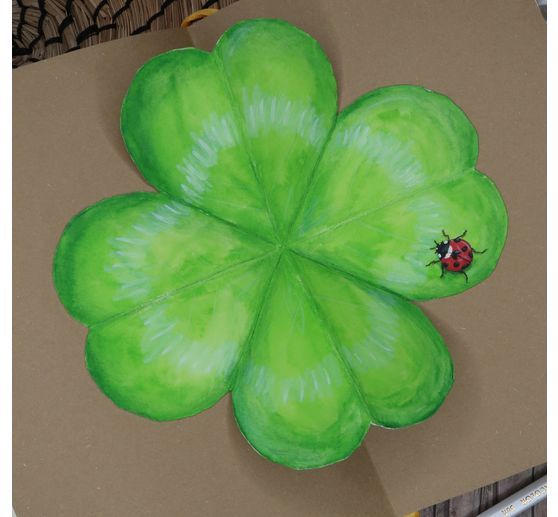 163_ann.ka.arts_Pop-up Kleeblatt im Skizzenbuch