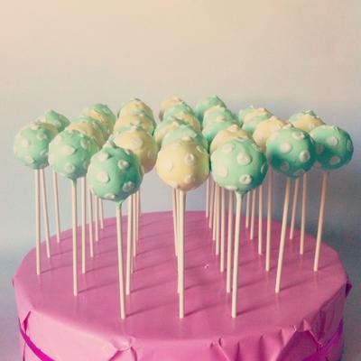 Cake Pop St&auml;nder selbst gemacht mit Anleitung