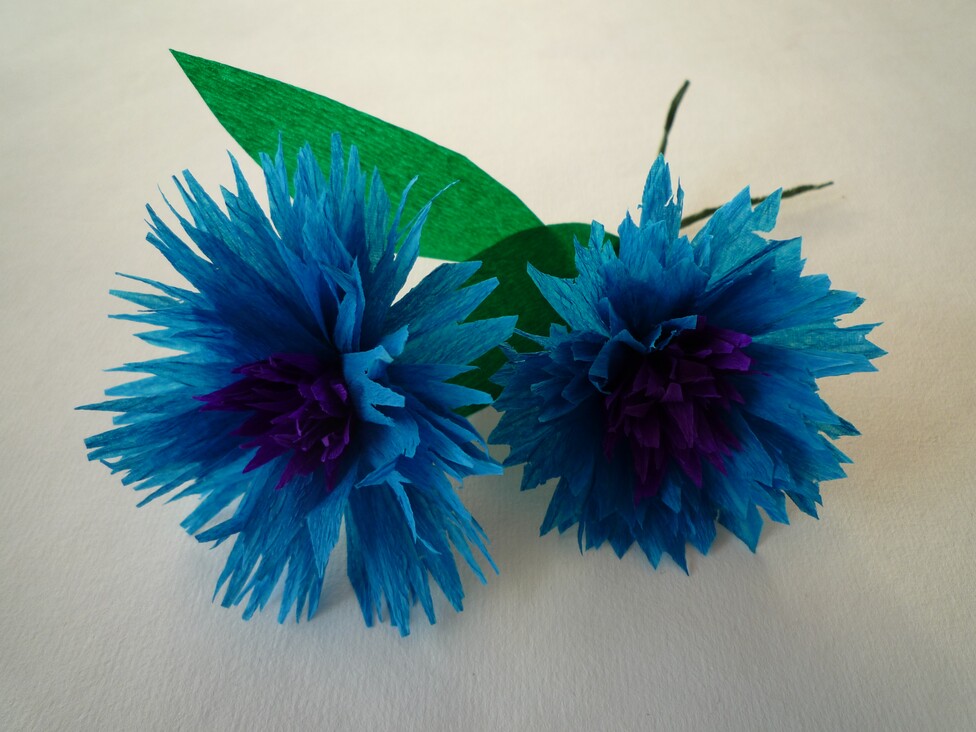 Papierblumen basteln