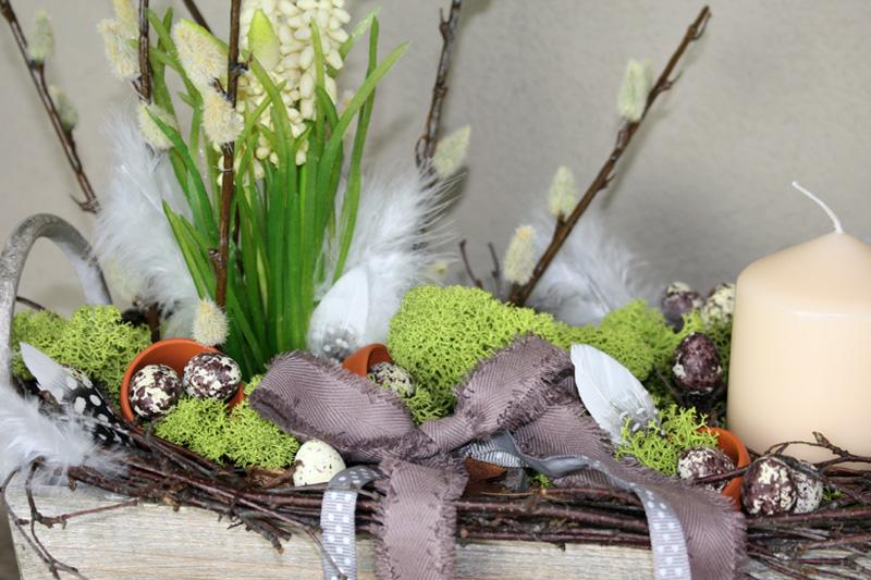 Tischdeko-Ostern: Federn Besondere Osterdeko mit Federn selber machen