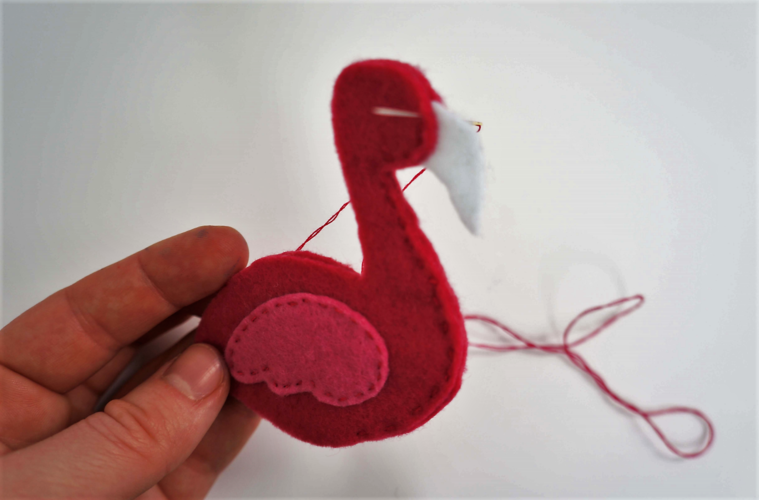Flamingo aus Filz selber n&auml;hen