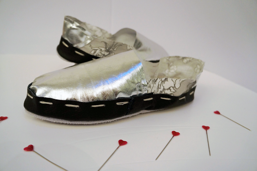 DIY-N&auml;hanleitung: Hausschuhe gegen kalte F&uuml;&szlig;e