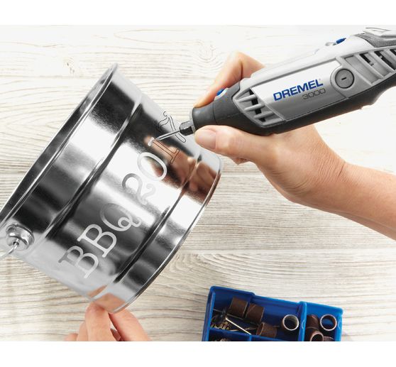 DREMEL 3000-2/25 Arts & Crafts, 2 attachments, 25 pcs. accessories, bag