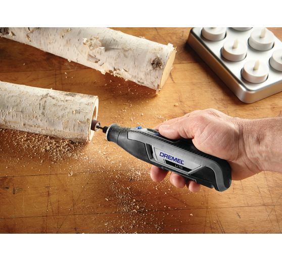 DREMEL 7760 Lite, 15 pcs. accessories, battery multi-tool, USB cable