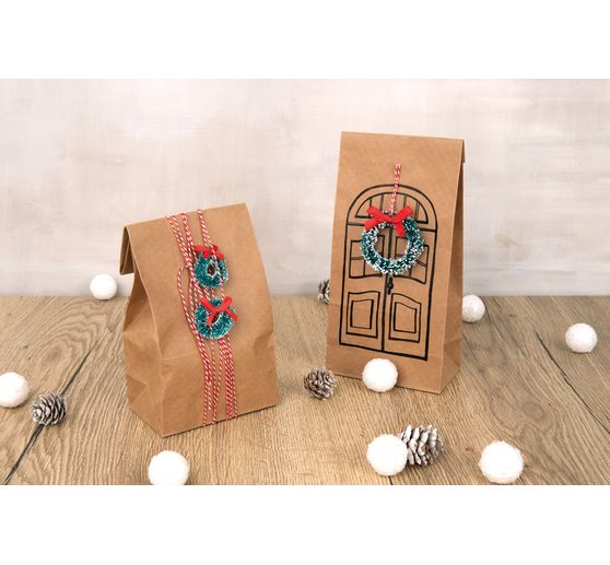 Miniature Christmas wreaths