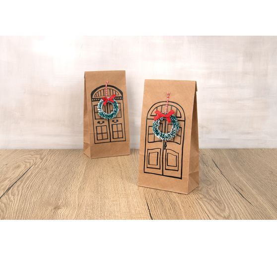 Miniature Christmas wreaths