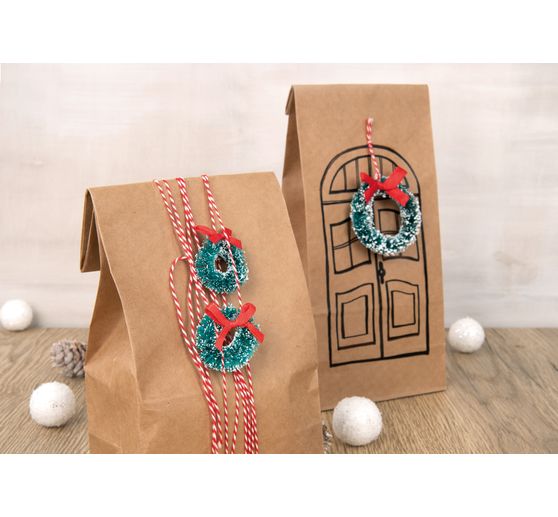 Miniature Christmas wreaths