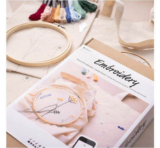 Learning set embroidery "Carrier bags"