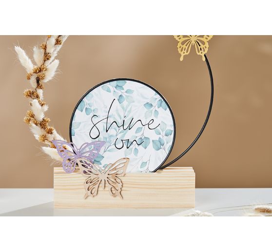 Wooden stand for rings