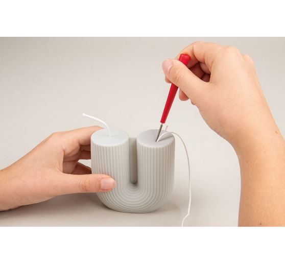 Stampo per colata in silicone "Candela scanalata a forma di U