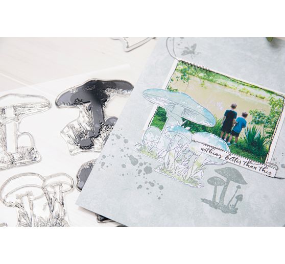 Sizzix Framelits Punching template and Clear Stamps "Painted Pencil Mushrooms"