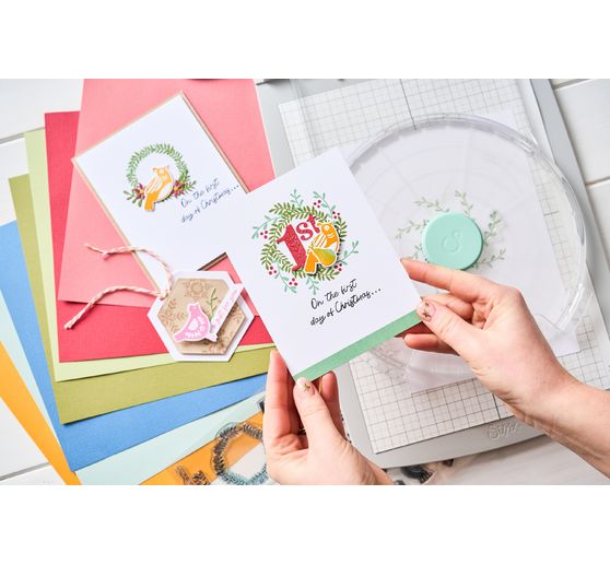 Sizzix Thinlits Punching template "Hanging Ornament Box by Catherine Pooler"