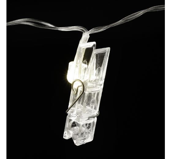 LED light chain with 24 clips