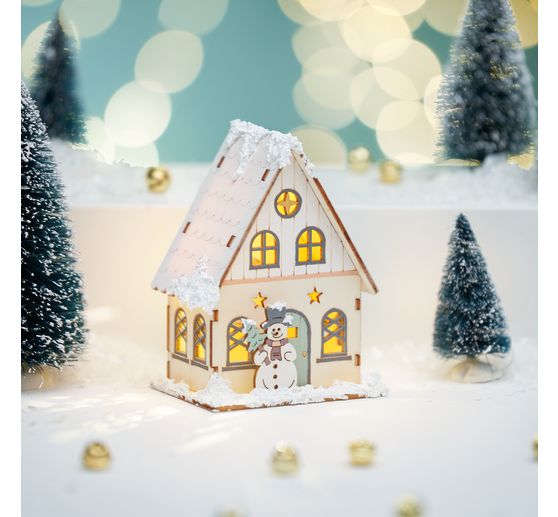 Kit di costruzione in legno VBS "Casa con pupazzo di neve", incl. LED