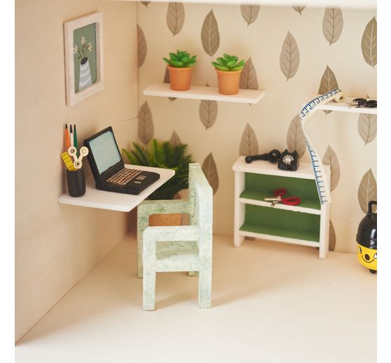 Miniature house/Doll's house