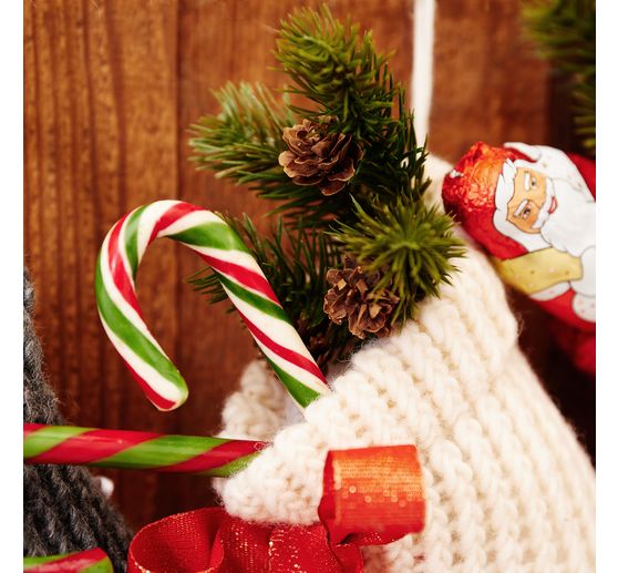 Noblefir-Pick "Tessy" with cones