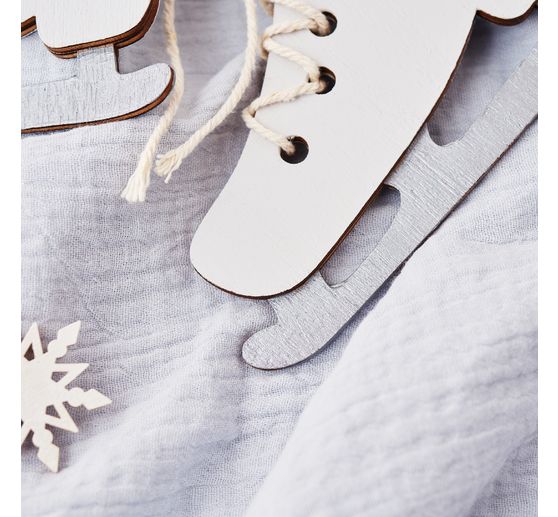 VBS Wooden decoration pendant "Ice skates", 2 pieces