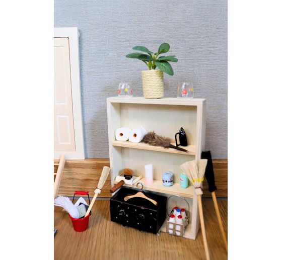 Miniature suitcase to open